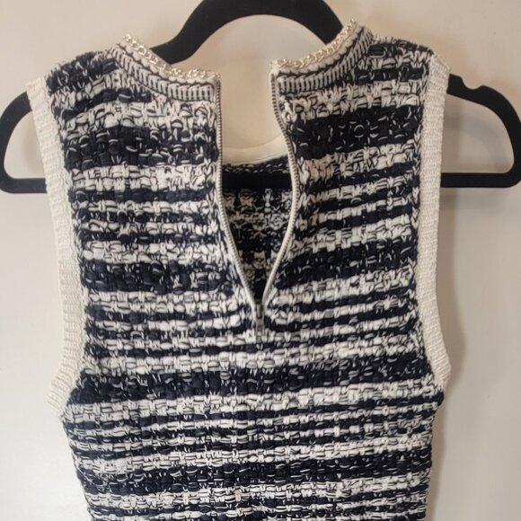 Alice & Olivia sleeveless blouse white/black striped size S quarter zip NWOT - Picture 1 of 6